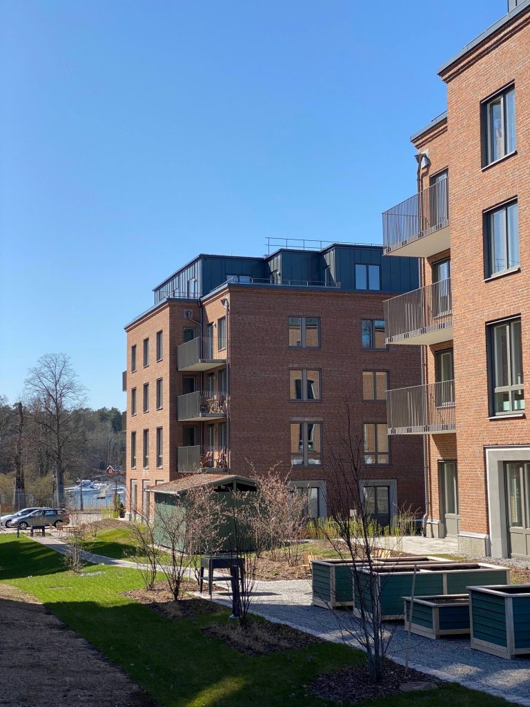 18. Na╠etverksinstallation kabeldragning genom betongva╠egg i BRF